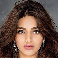 Nidhhi Agerwal