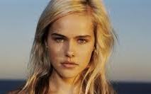 Isabel Lucas