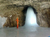 Amarnath Yatra takes pilgrims to holy Amarnath shrine