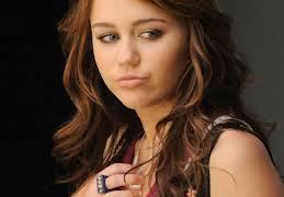 Miley Cyrus Pictures and Miley Cyrus Photos