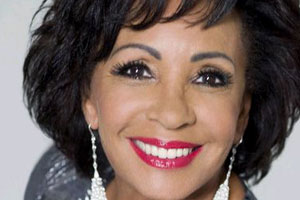 Shirley Bassey Pictures and Shirley Bassey Photos