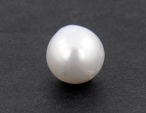 Pearl Gemstone � Moti Ratna